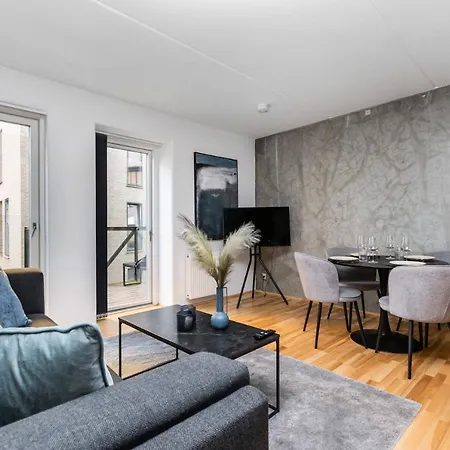 Moderne 3 Vaerelses - 5 Min Fra Den Gamle By