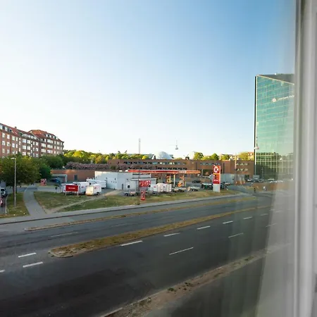 Moderne 3 Vaerelses - 5 Min Fra Den Gamle By Apartman Århus